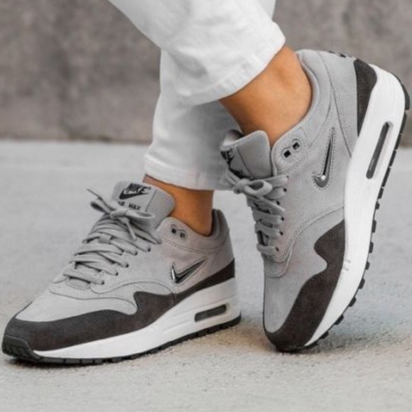 how to lace air max 1